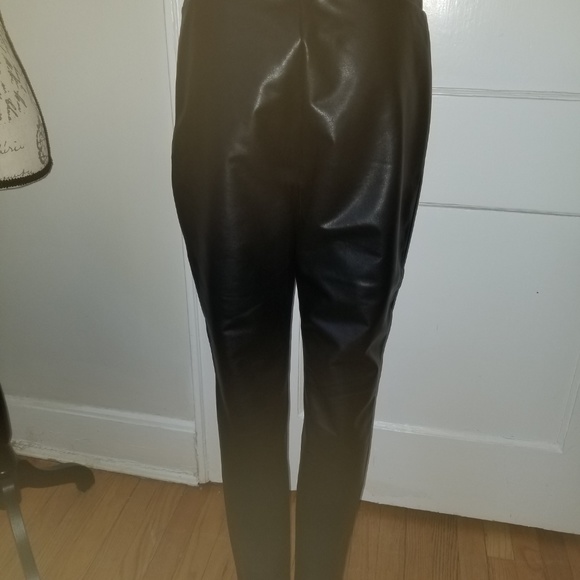Black Faux Leather skinny's - Picture 3 of 4